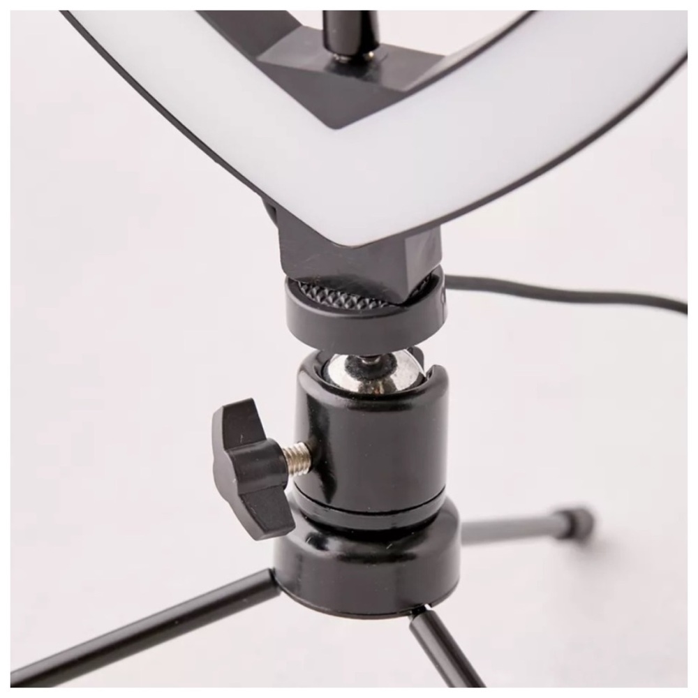 Brilliant Ideas Heart-Shaped Vlogging Ring Light - Picture 3 of 6